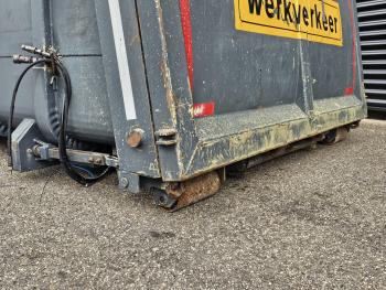 - CONTAINER / KABEL - HAAK OPNAME
